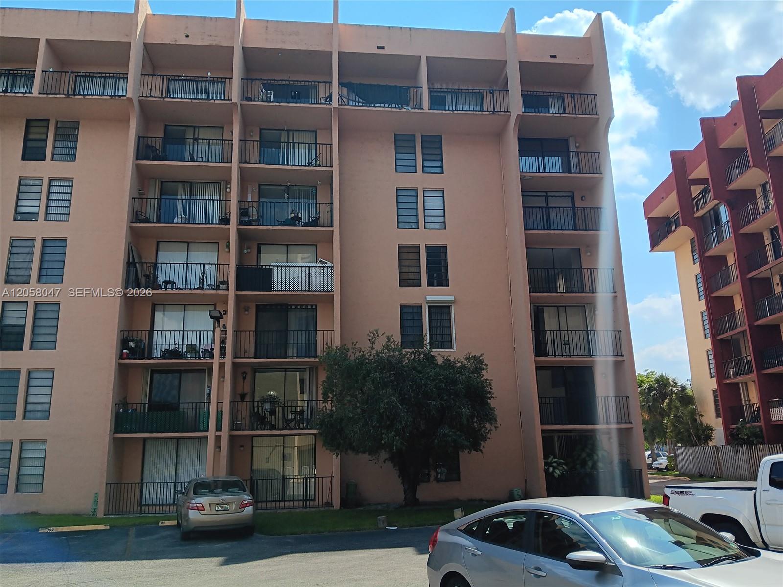 9688 Fontainebleau Boulevard