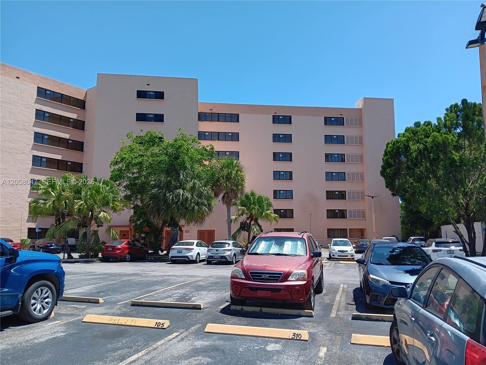 9688 Fontainebleau Boulevard
