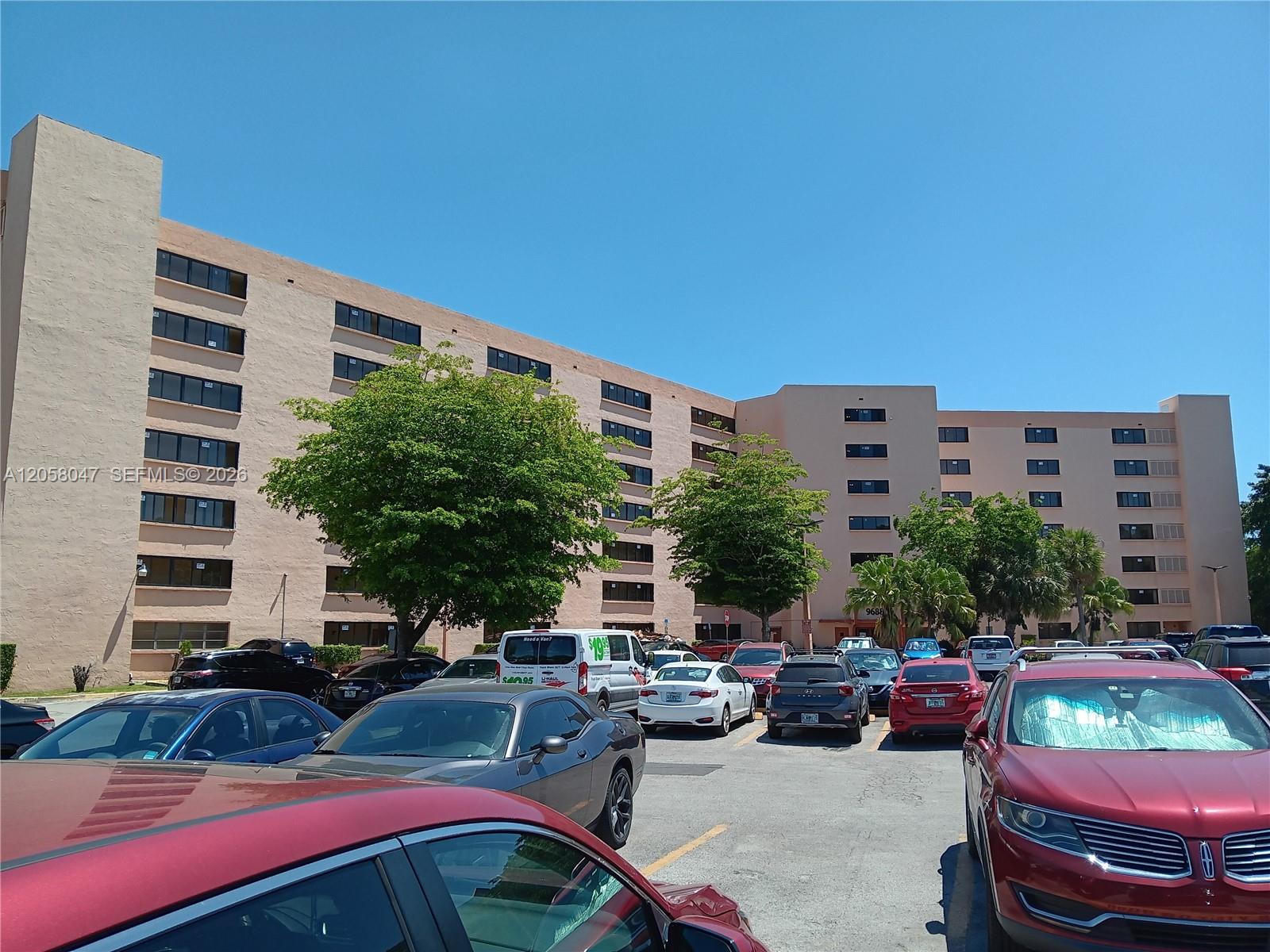 9688 Fontainebleau Boulevard