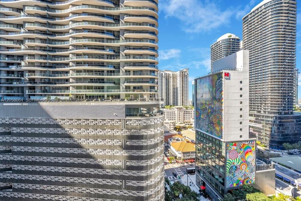 1010 Brickell Avenue