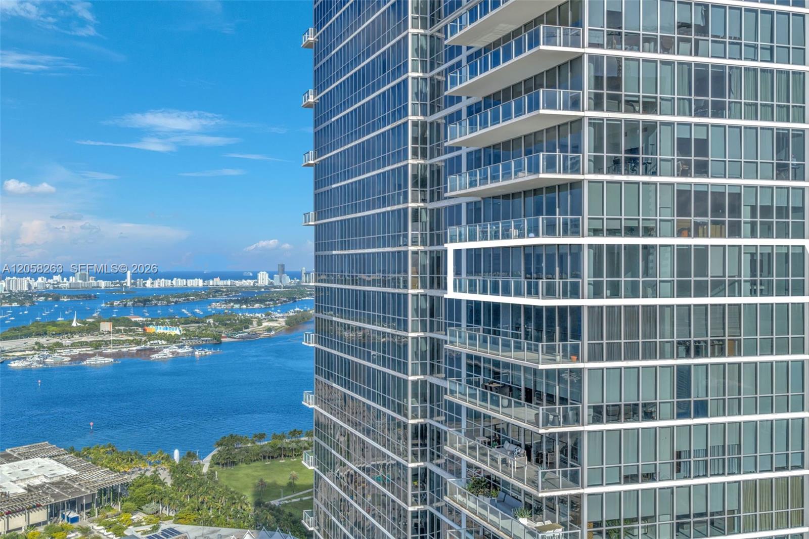 1100 Biscayne Boulevard
