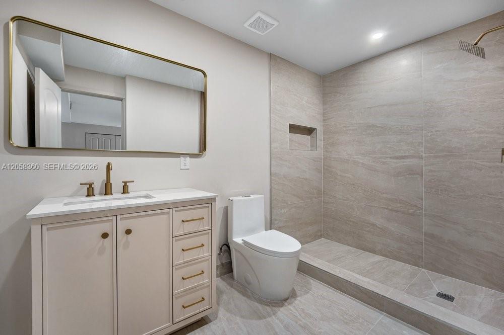 450 NW 140th Street