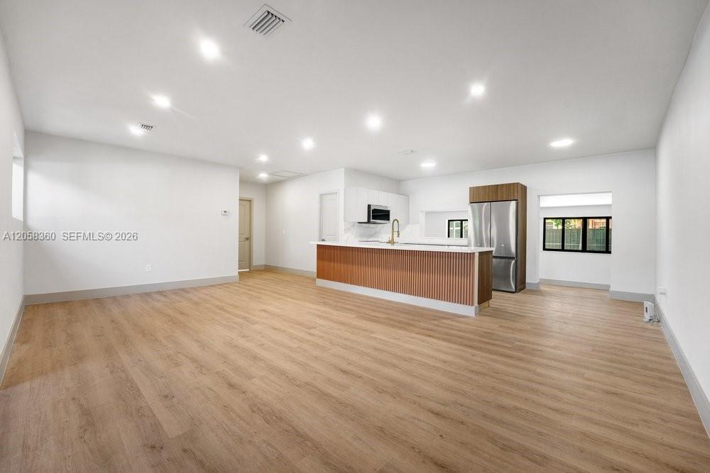 450 NW 140th Street