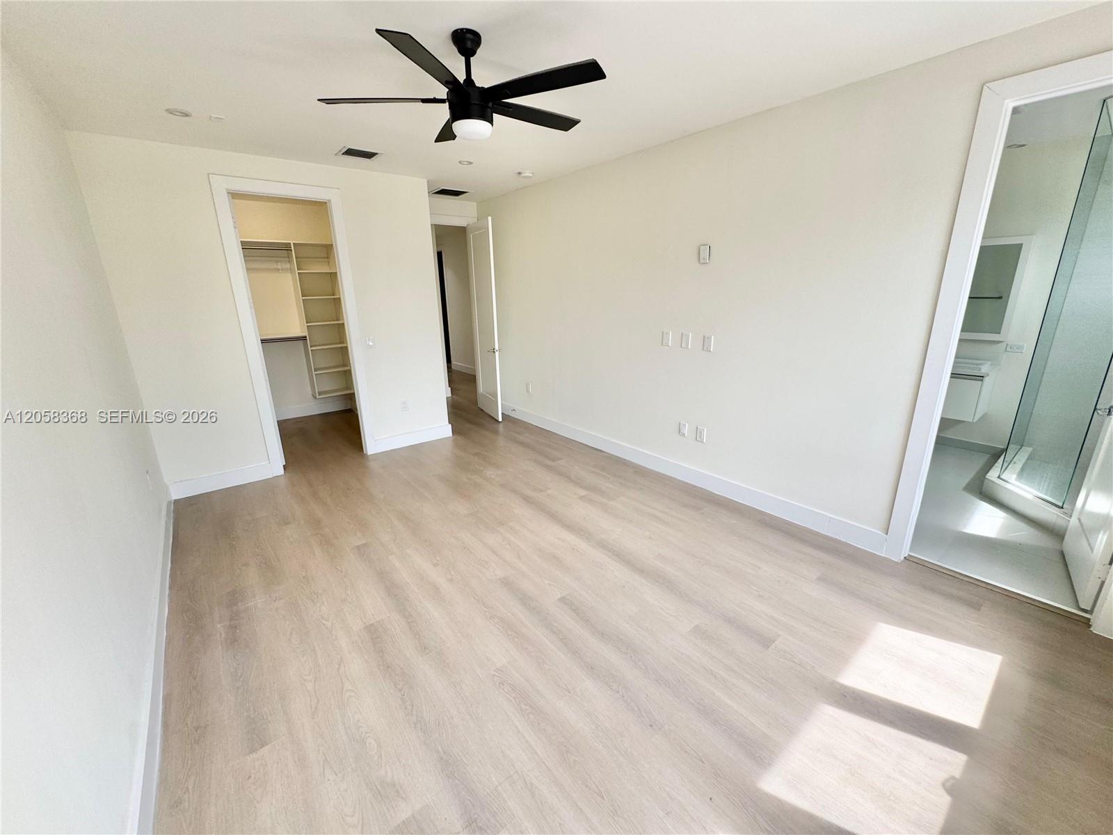 6423 NW 105th Court