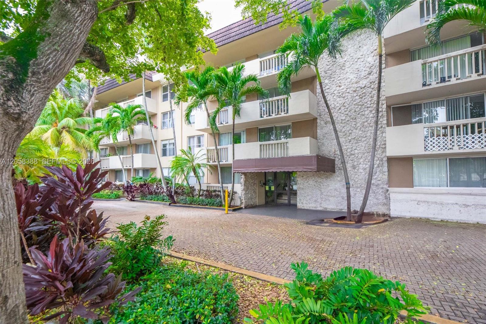 1800 Sans Souci Boulevard