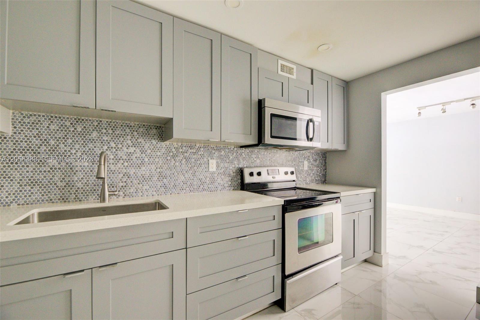 1800 Sans Souci Boulevard