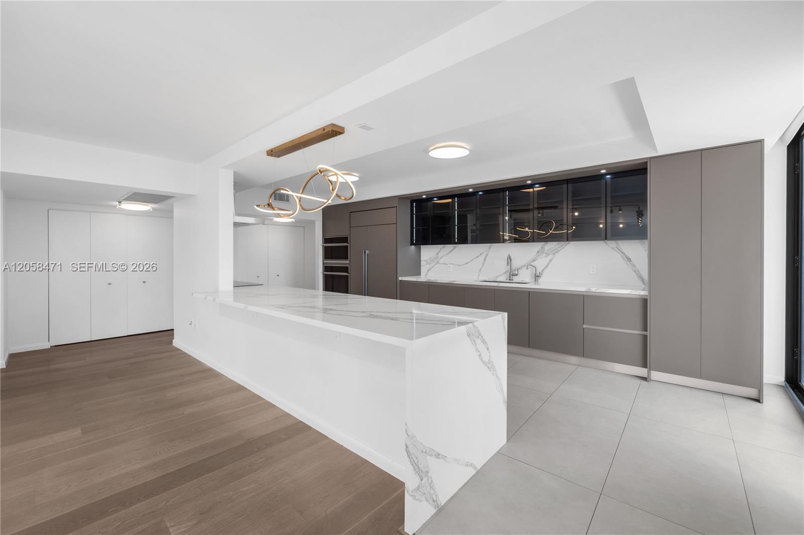 9 Island Avenue