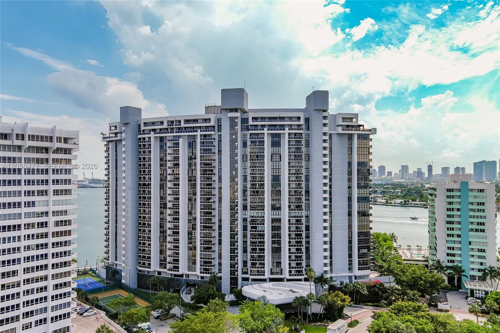 9 Island Avenue