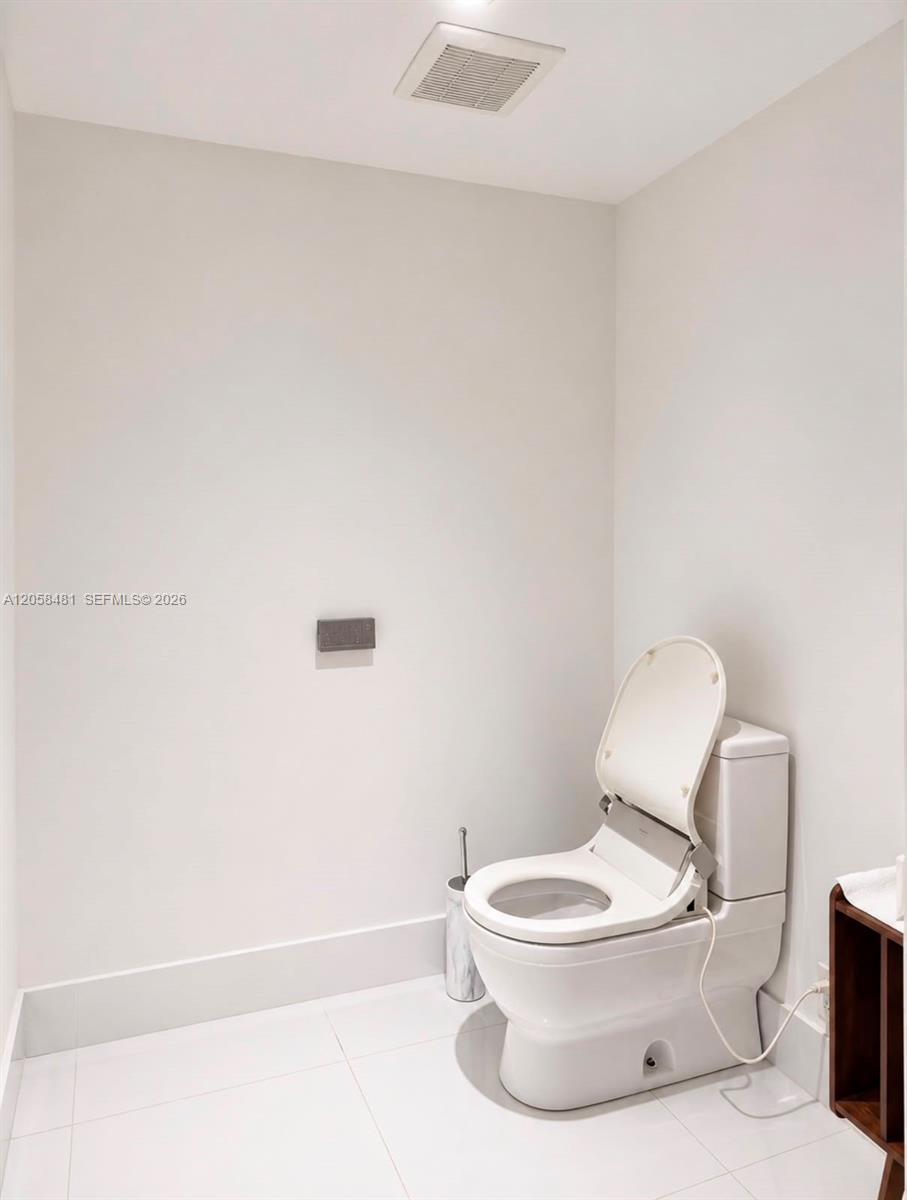 300 Sunny Isles Boulevard