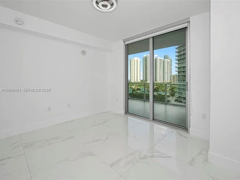 300 Sunny Isles Boulevard