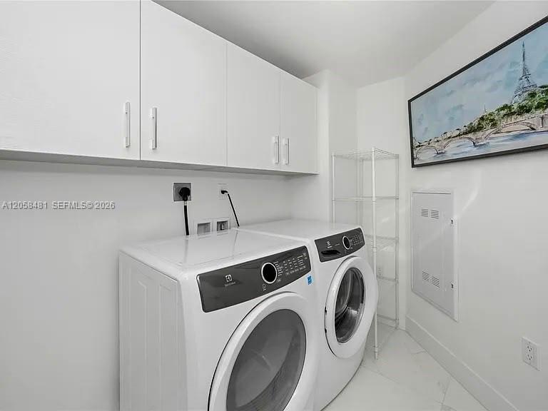 300 Sunny Isles Boulevard
