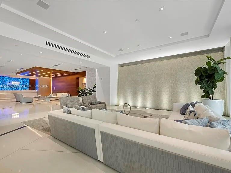 300 Sunny Isles Boulevard