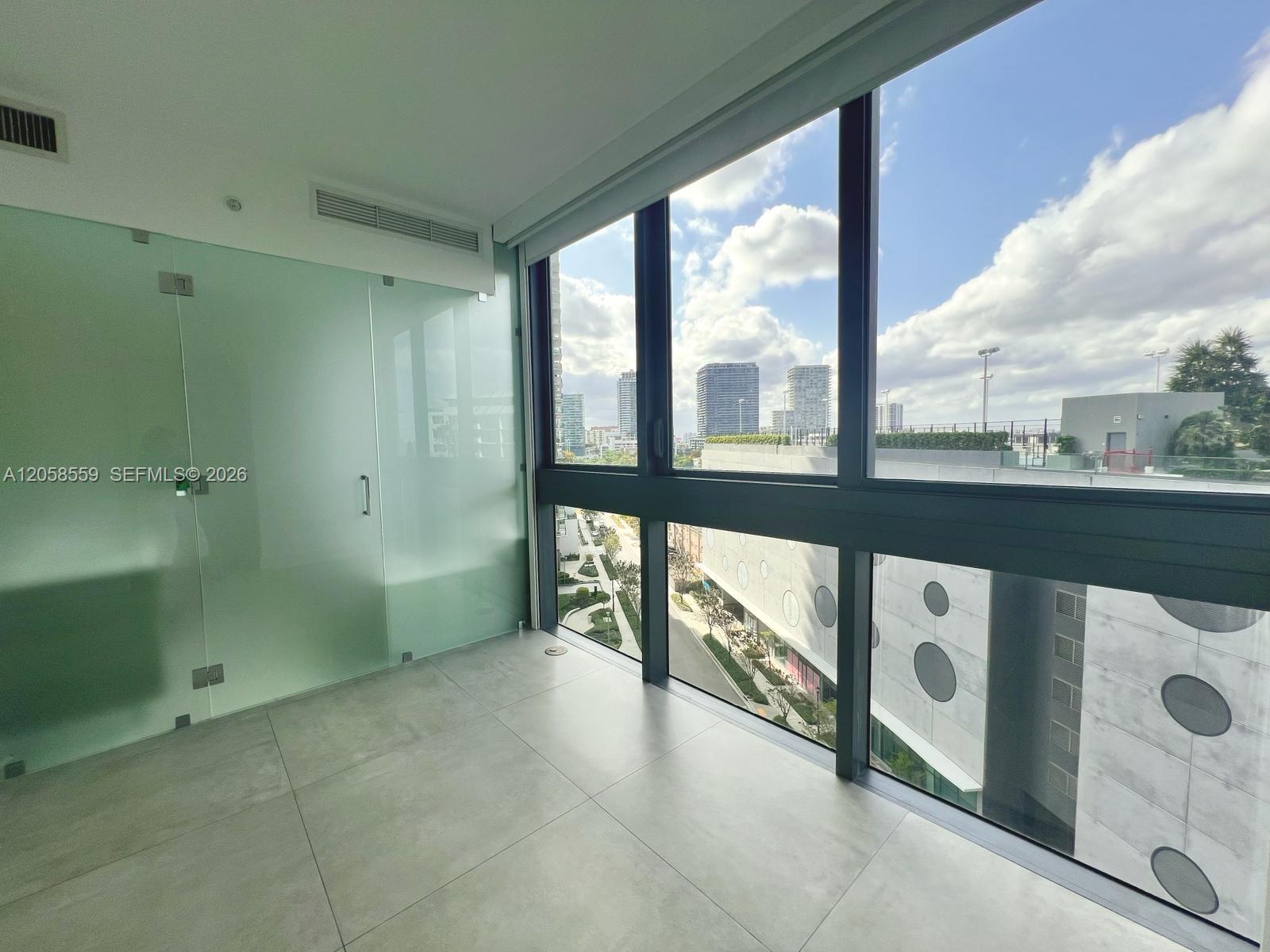 650 NE 32nd Street
