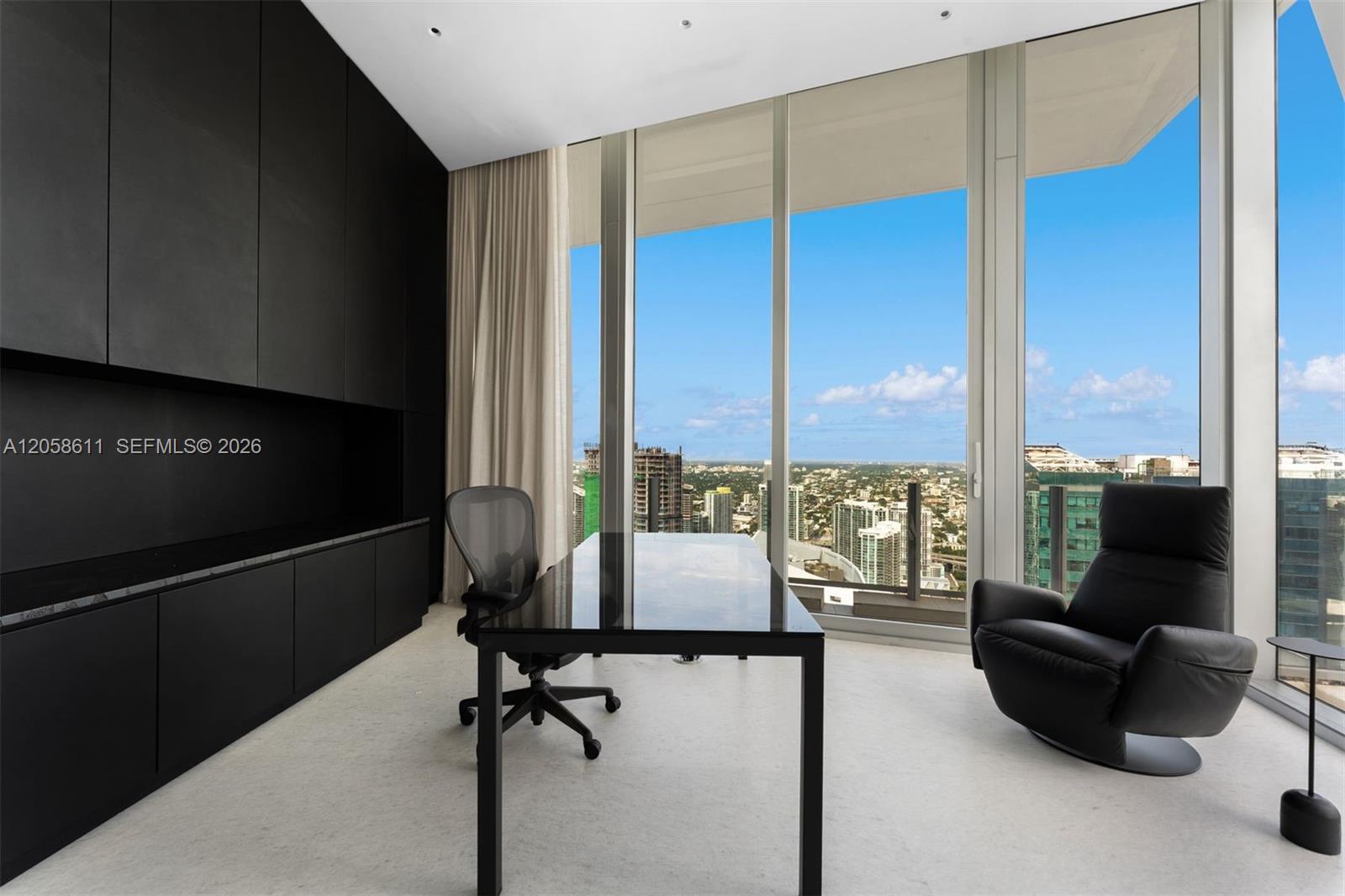 300 Biscayne Boulevard Way