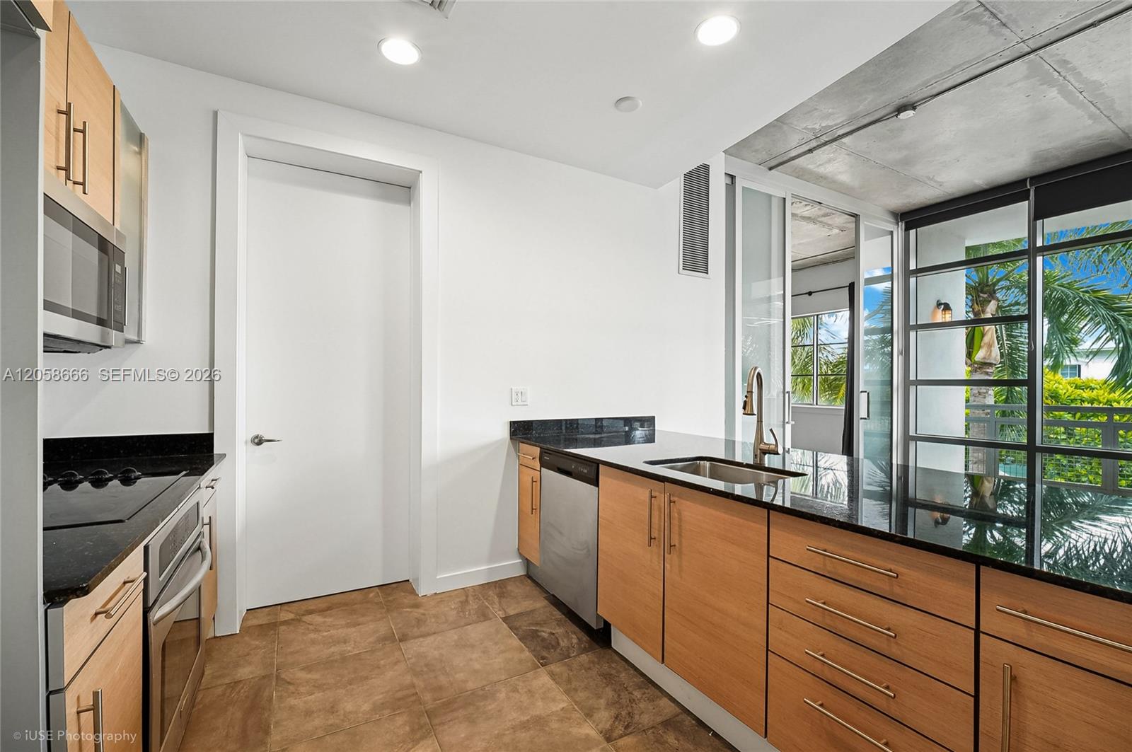 365 SE 6th Avenue