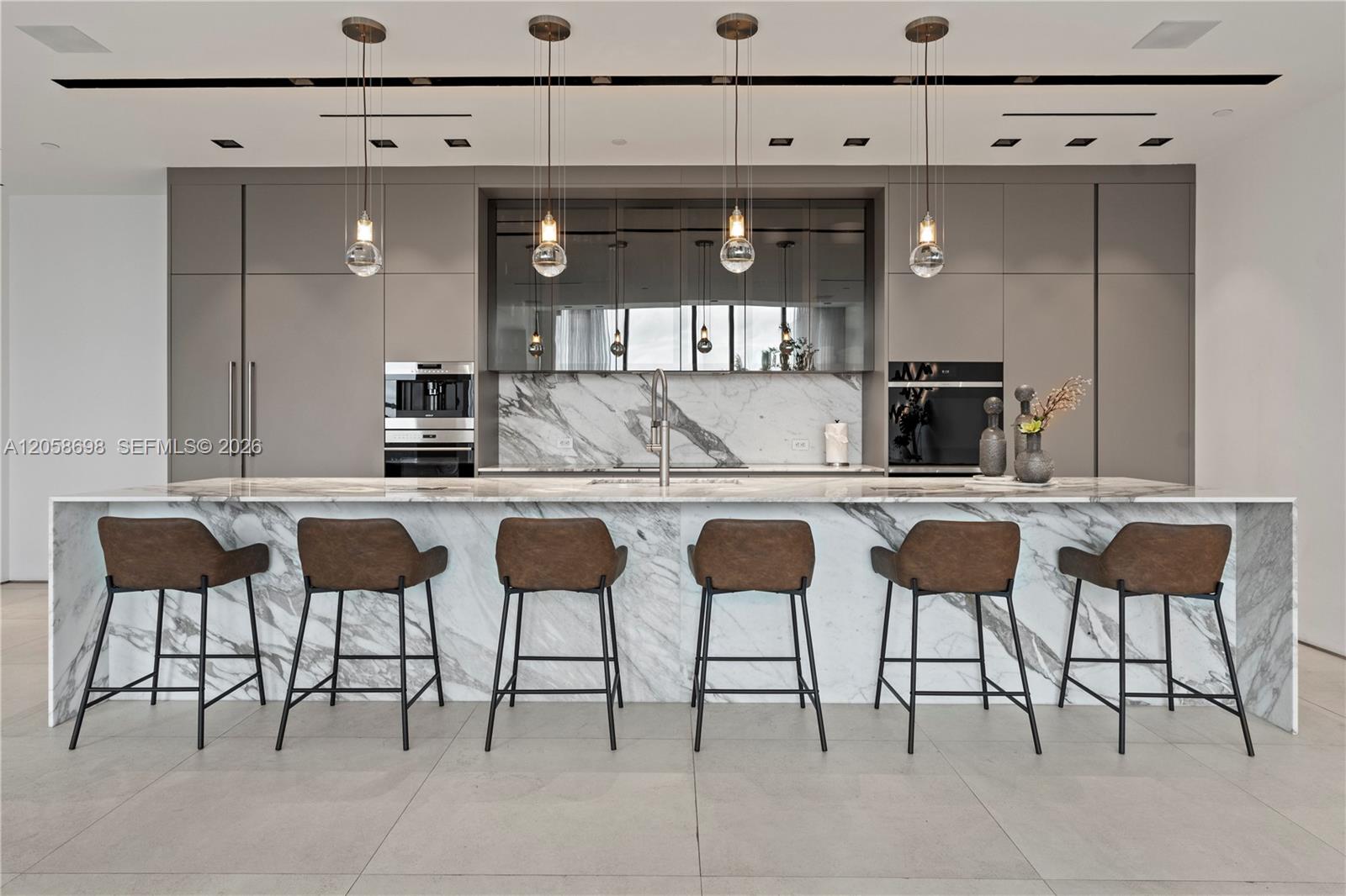 650 NE 32nd Street