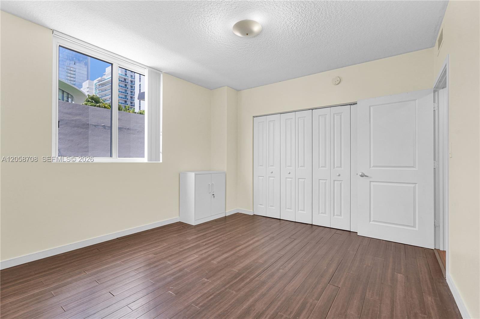 601 NE 23rd Street