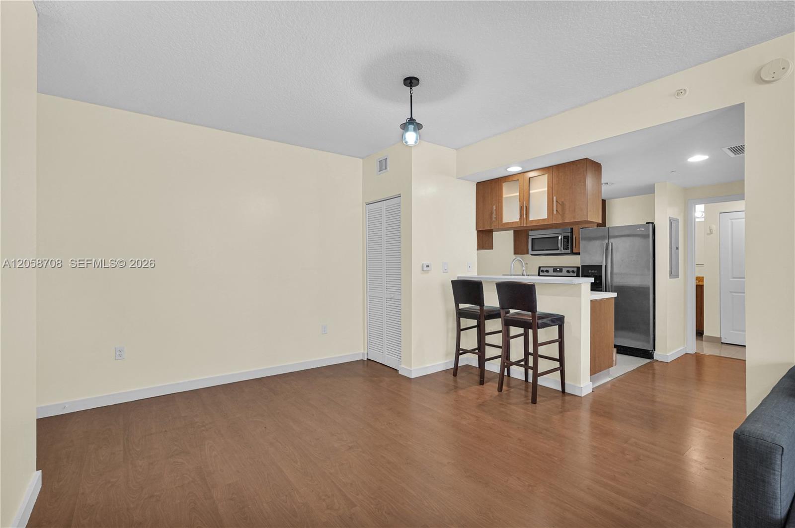 601 NE 23rd Street