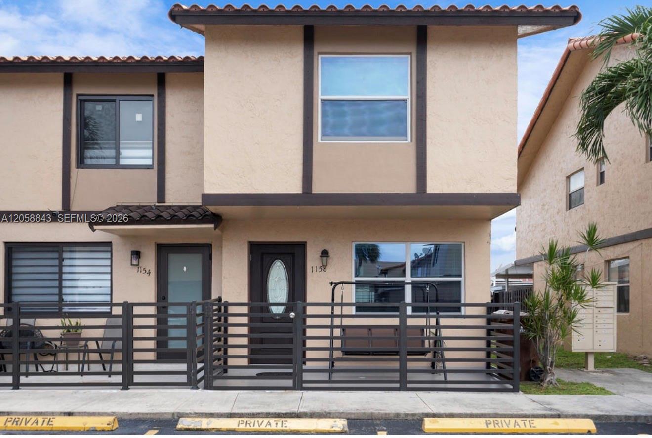 1158 W 41st Street