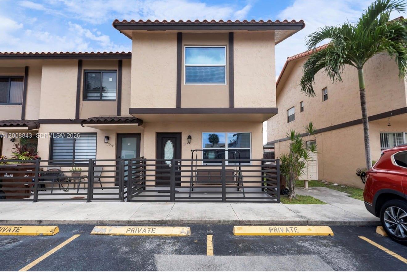 1158 W 41st Street