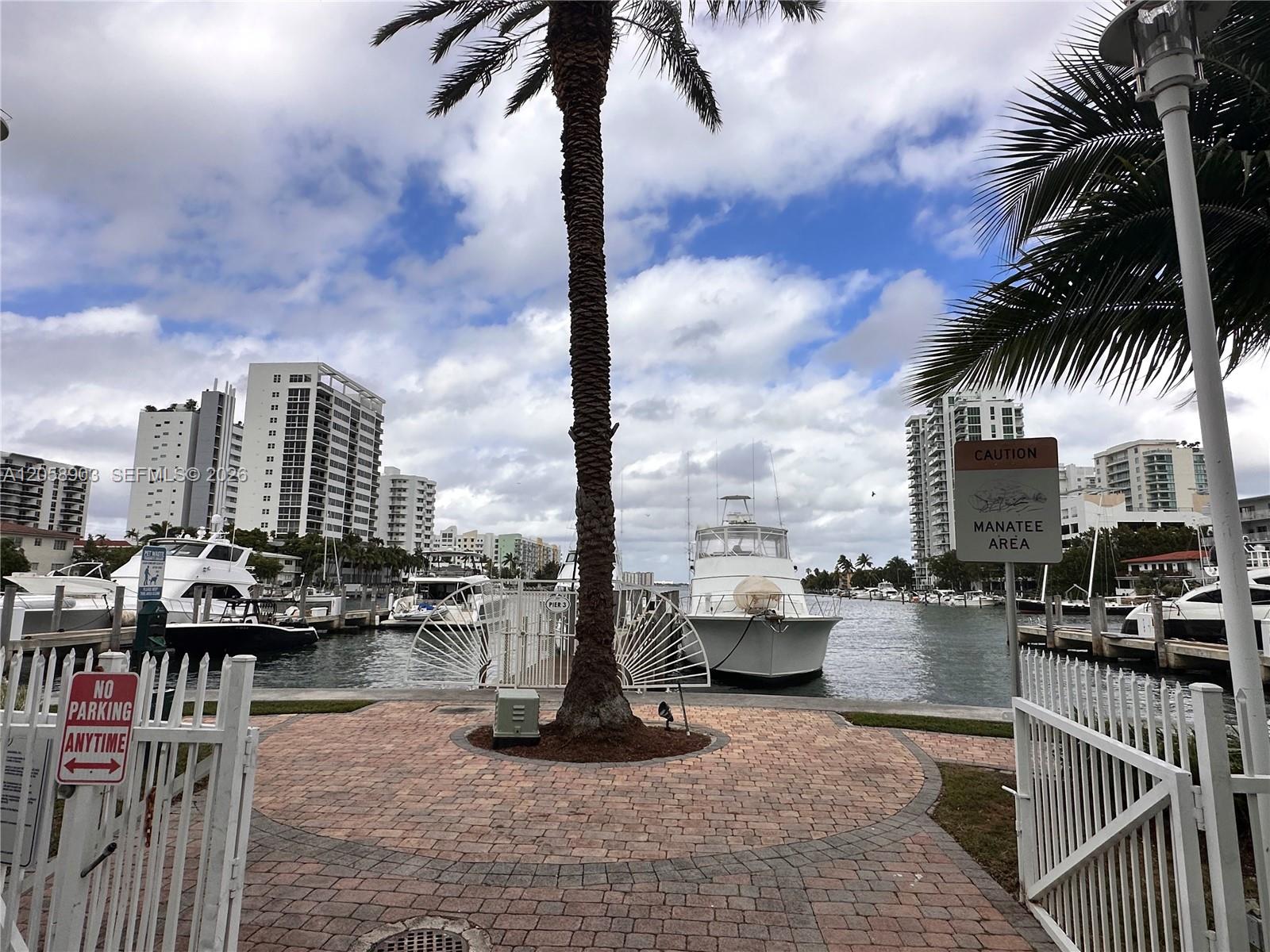 7900 Harbor Island Drive