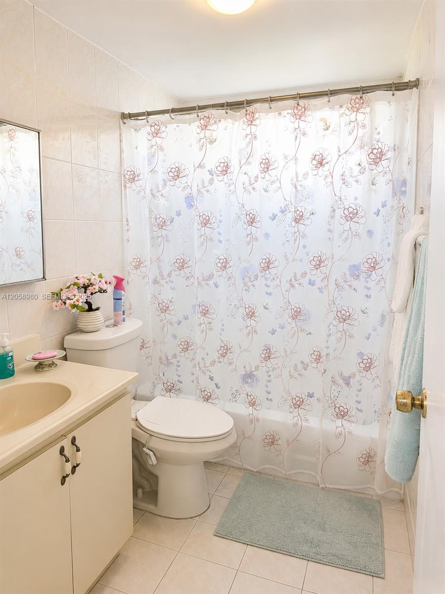 110 Royal Palm Road