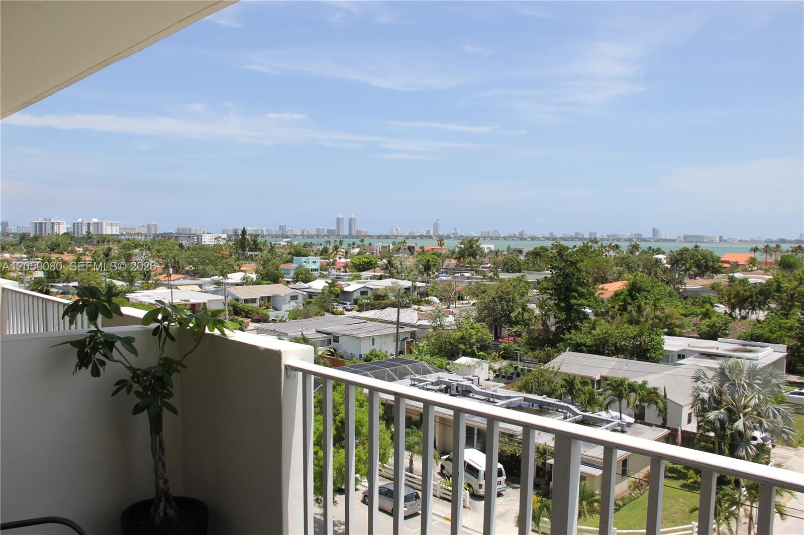 1455 N Treasure Drive gallery image #22
