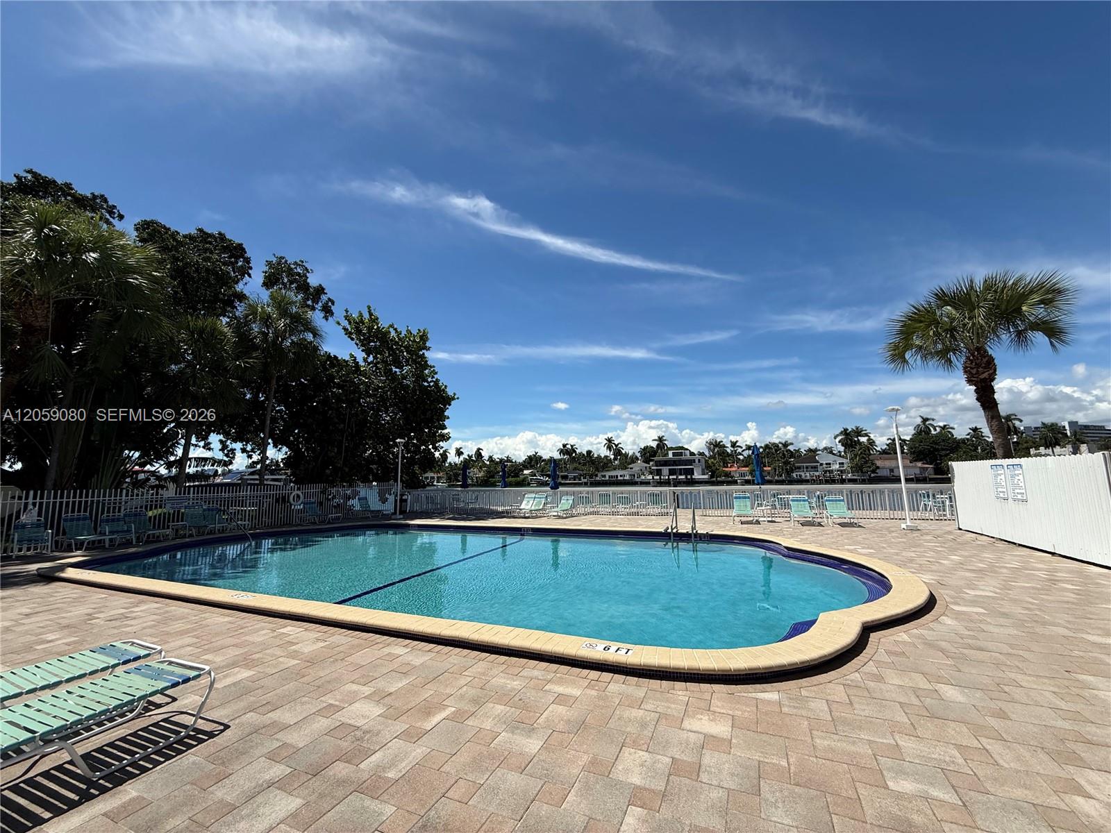 1455 N Treasure Drive gallery image #24