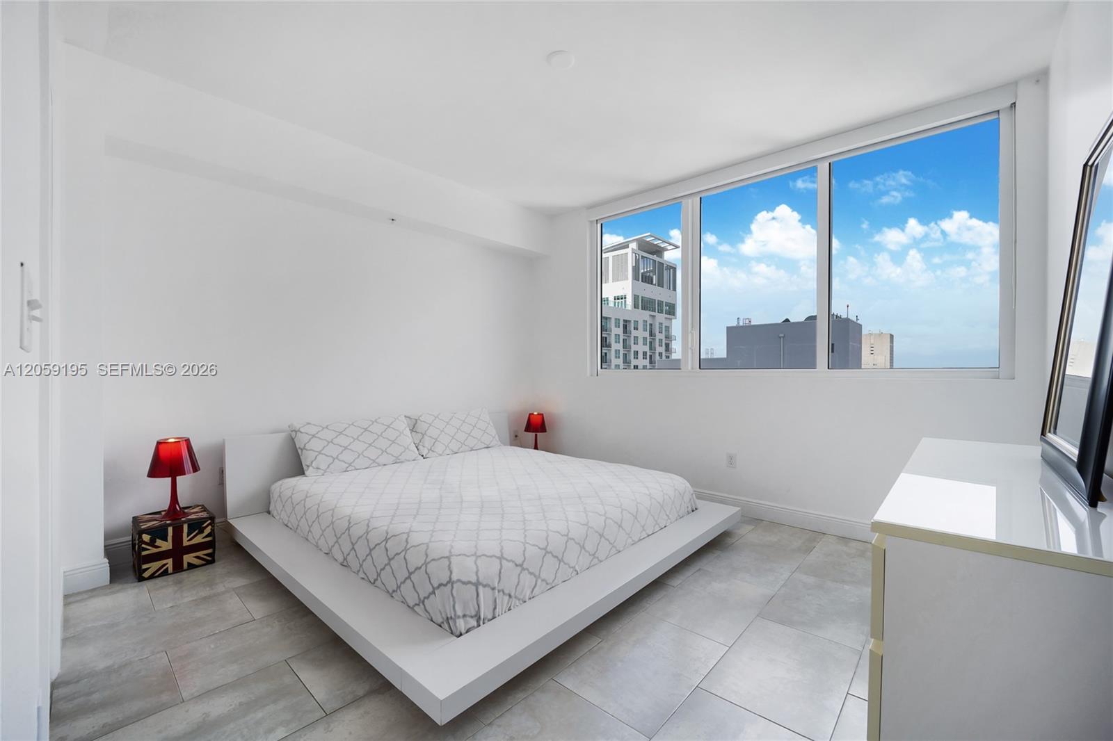 253 NE 2nd Street