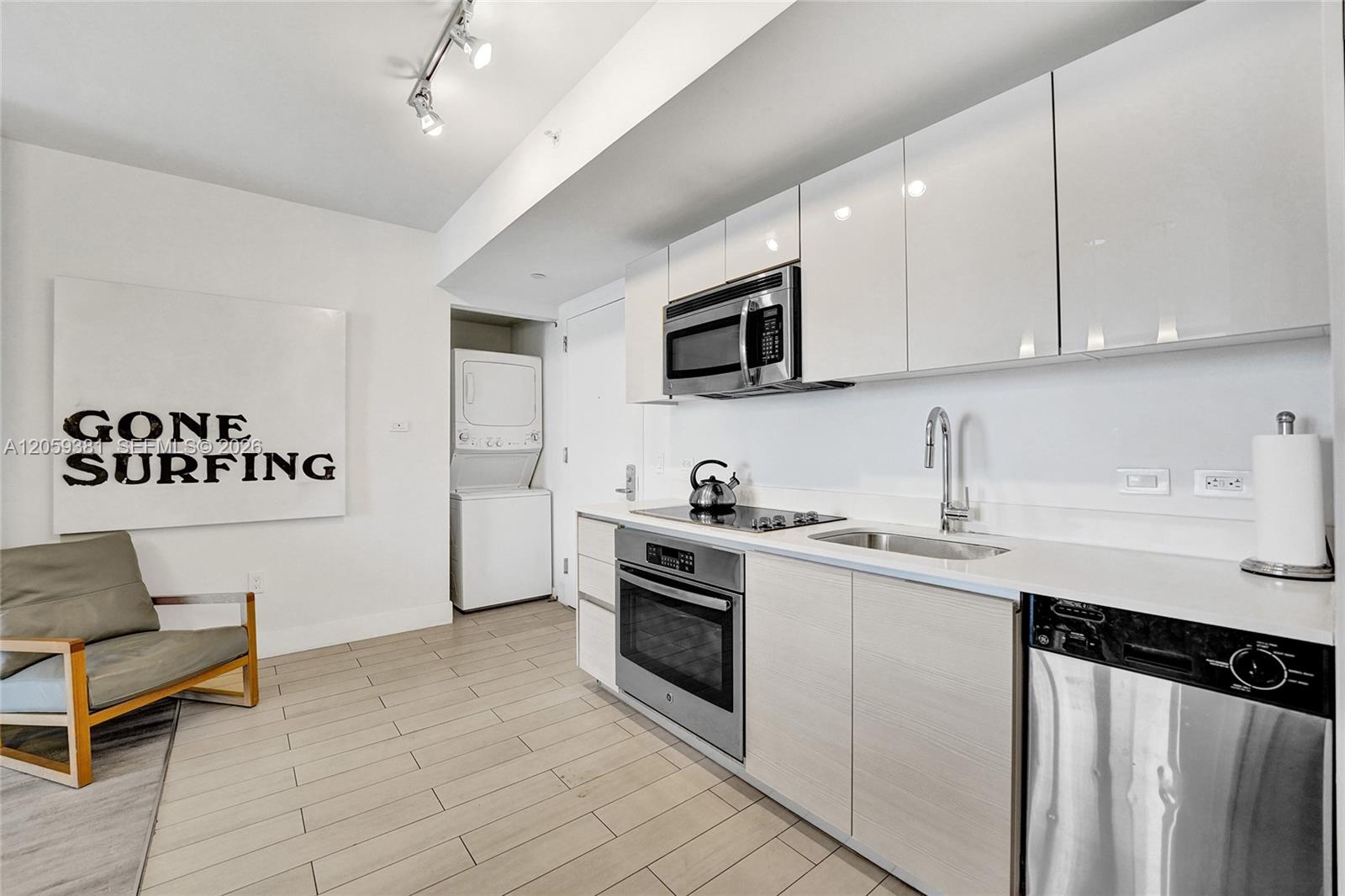 2602 E Hallandale Beach Boulevard