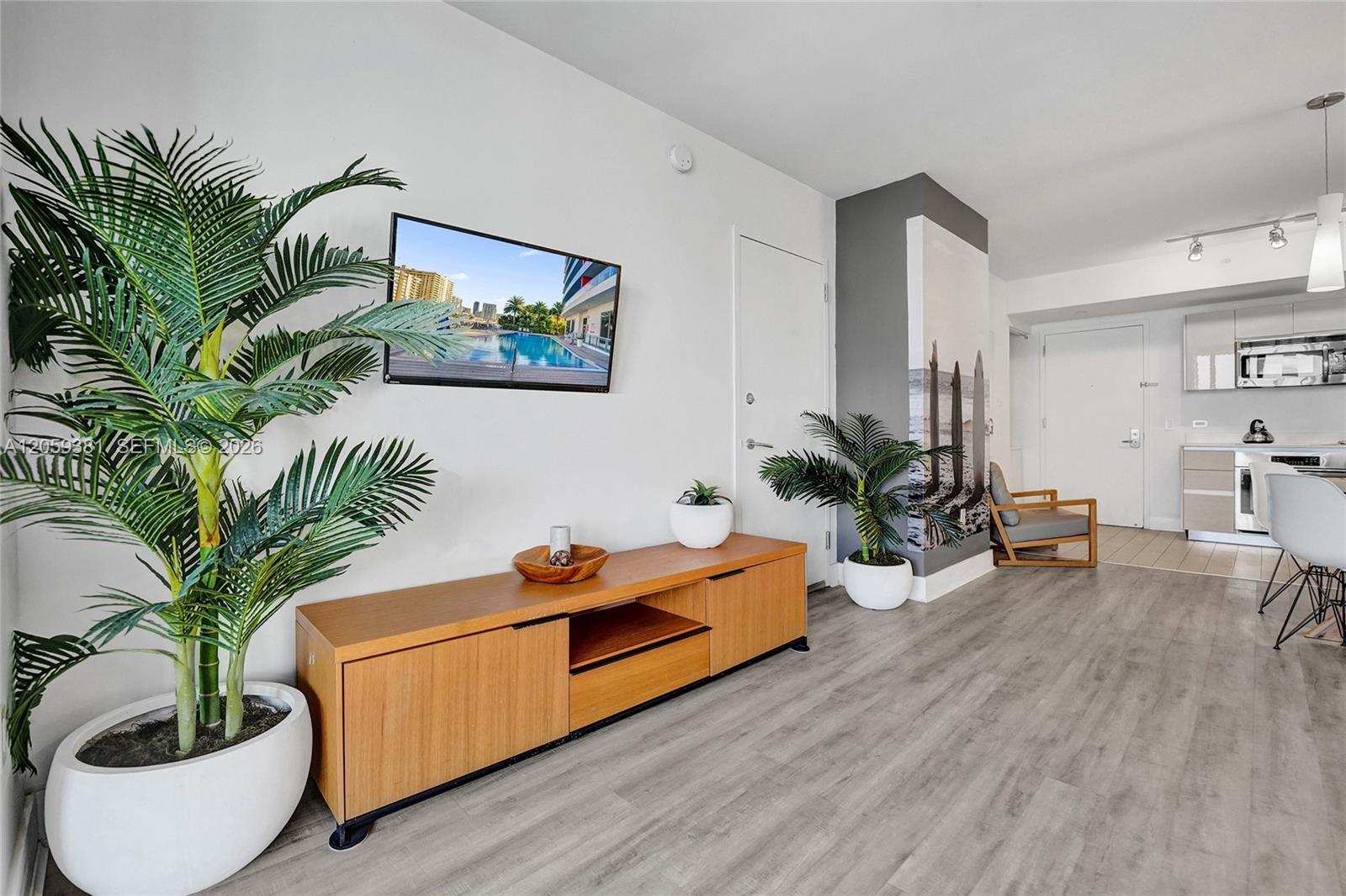 2602 E Hallandale Beach Boulevard