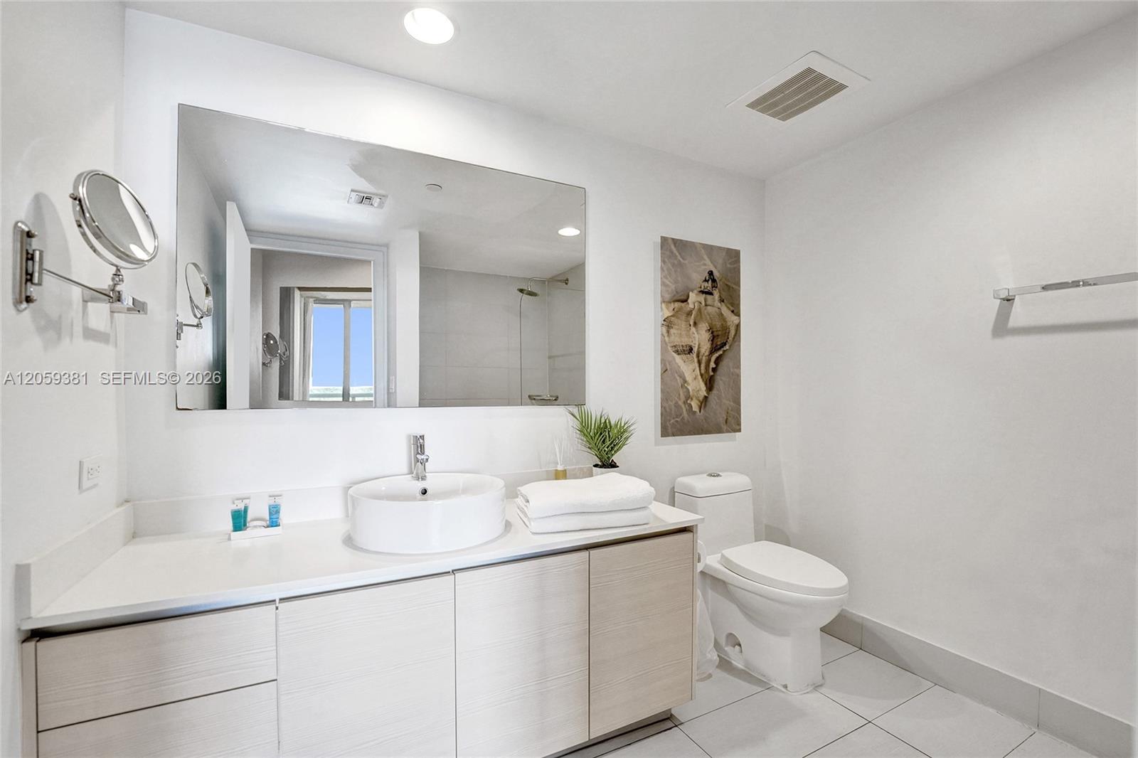2602 E Hallandale Beach Boulevard