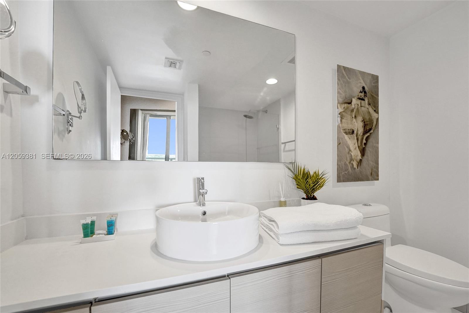 2602 E Hallandale Beach Boulevard