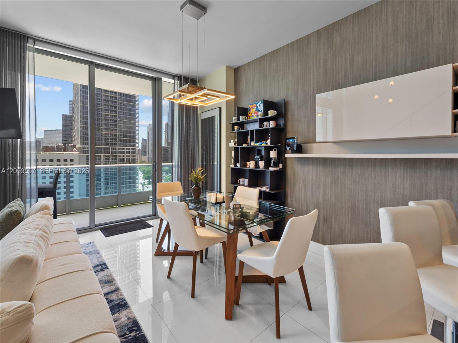 200 Biscayne Boulevard Way