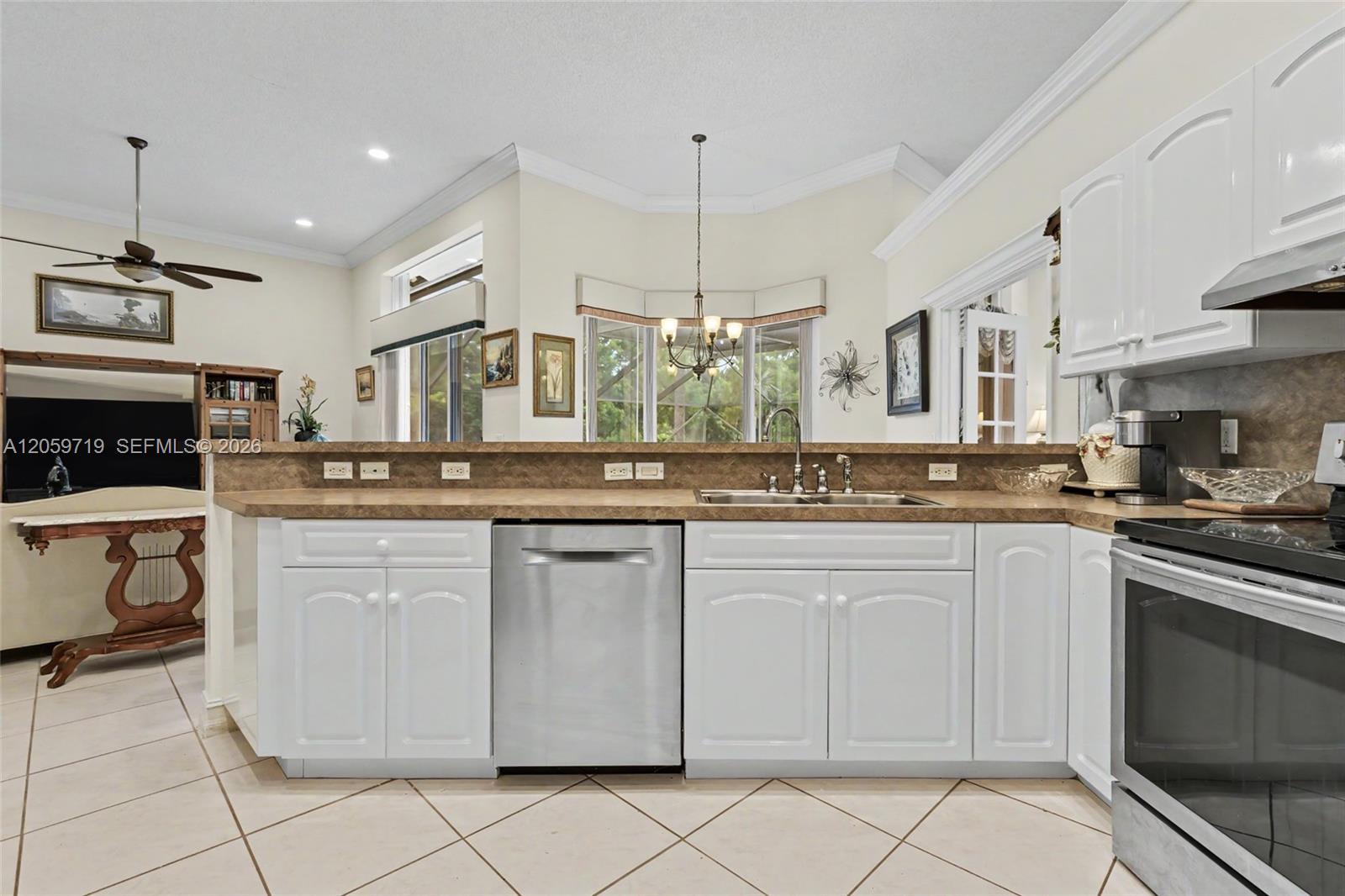 9825 Hindel Court