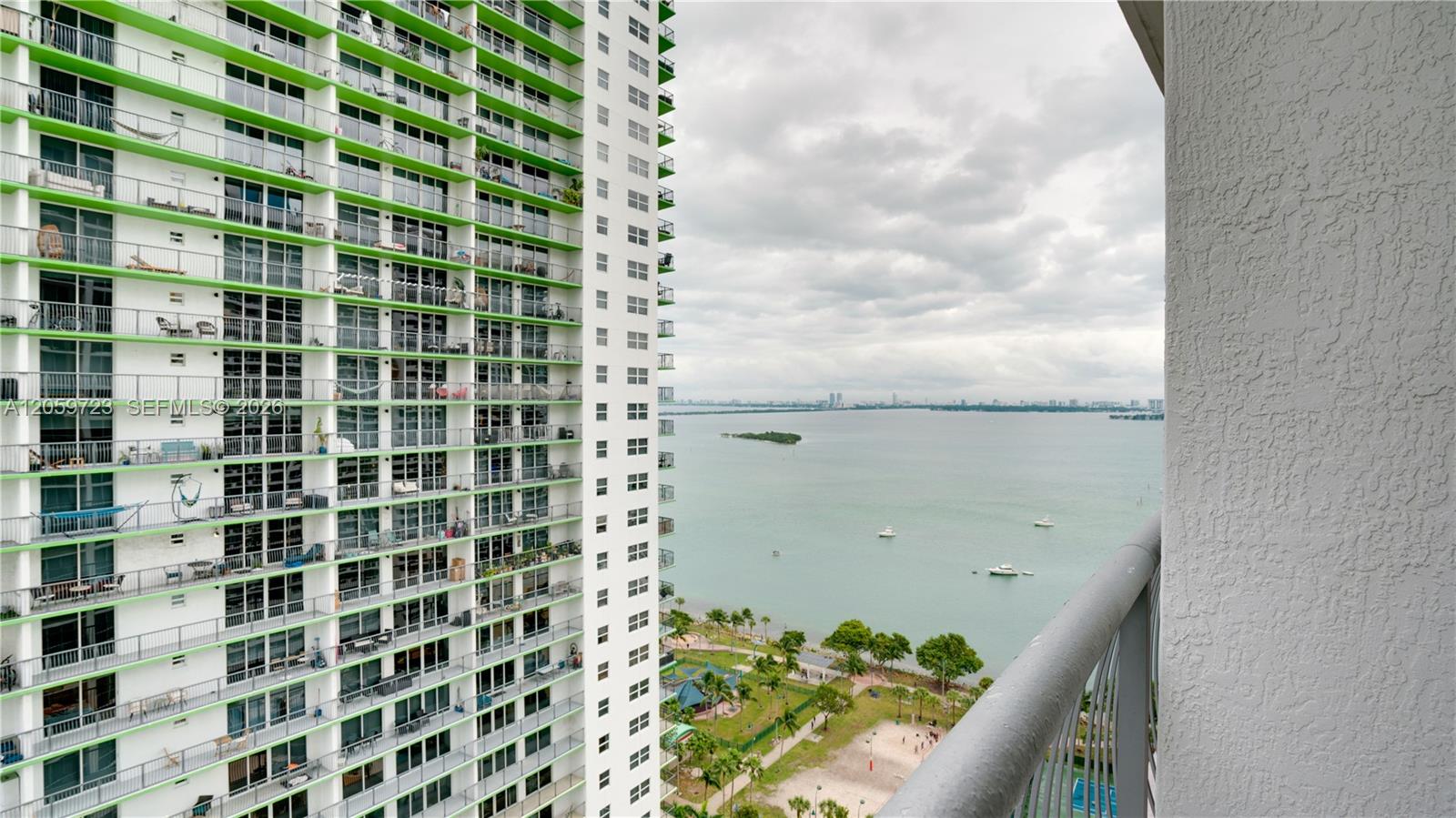 1750 N Bayshore