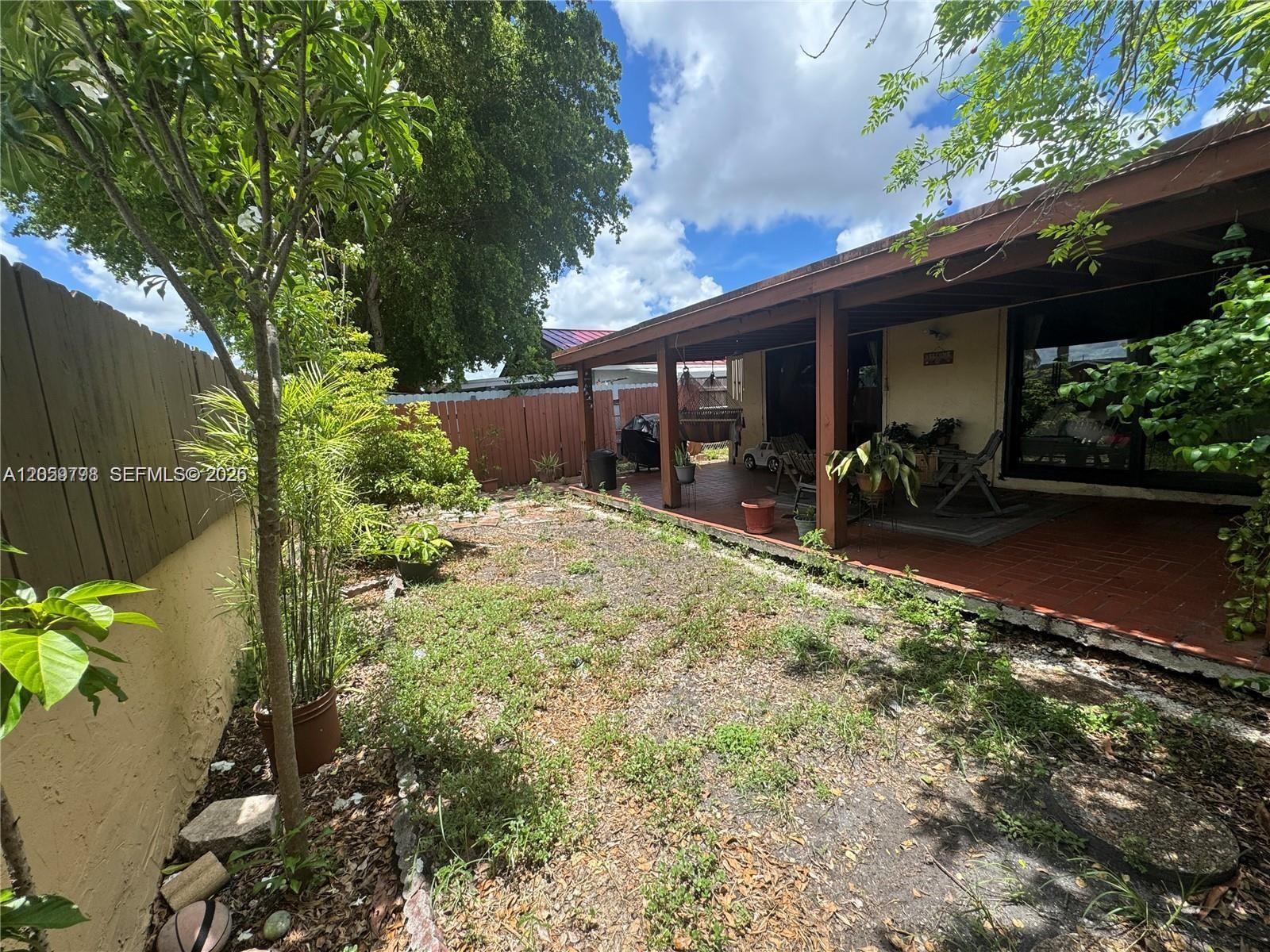 1000 SW 136th Place