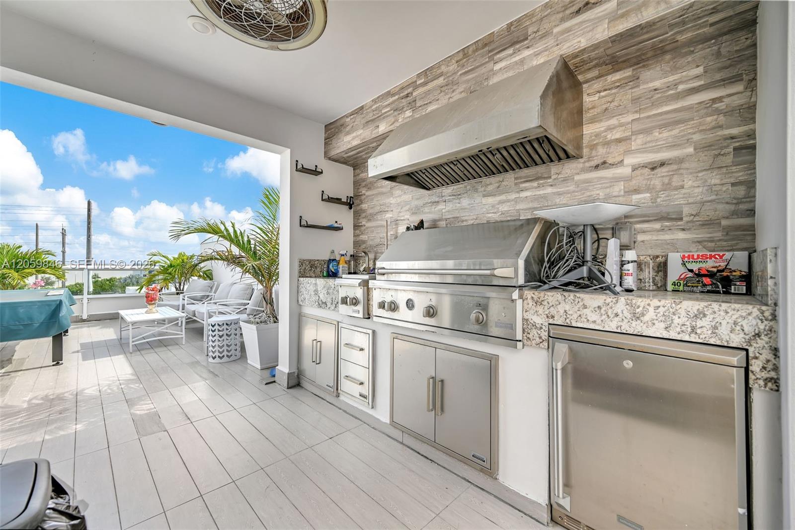 10350 NW 64th Street