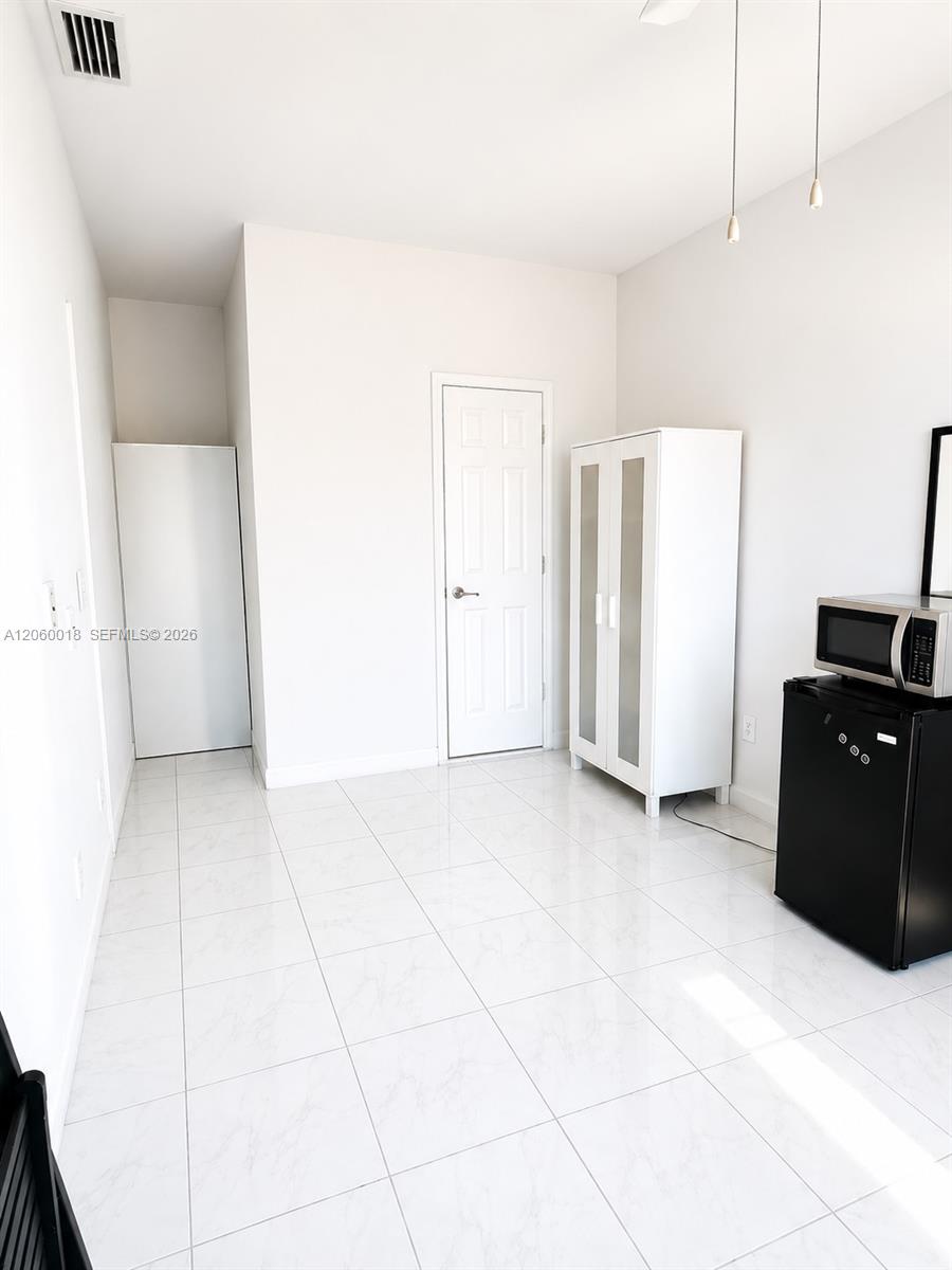 3443 SW 112th Court