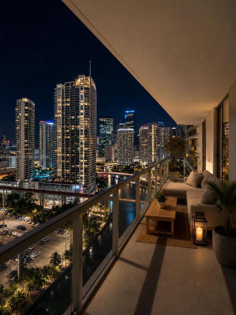 185 SW 7th Street