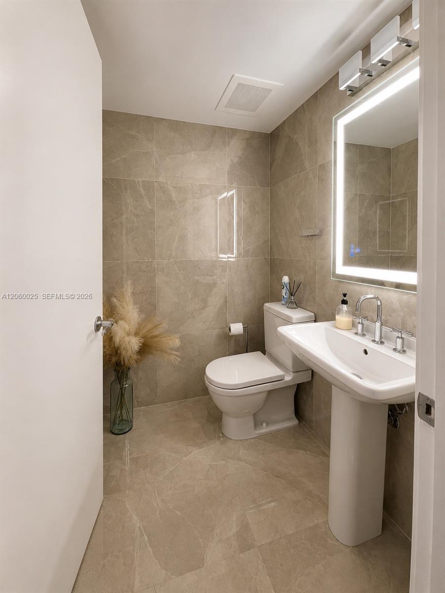 185 SW 7th Street