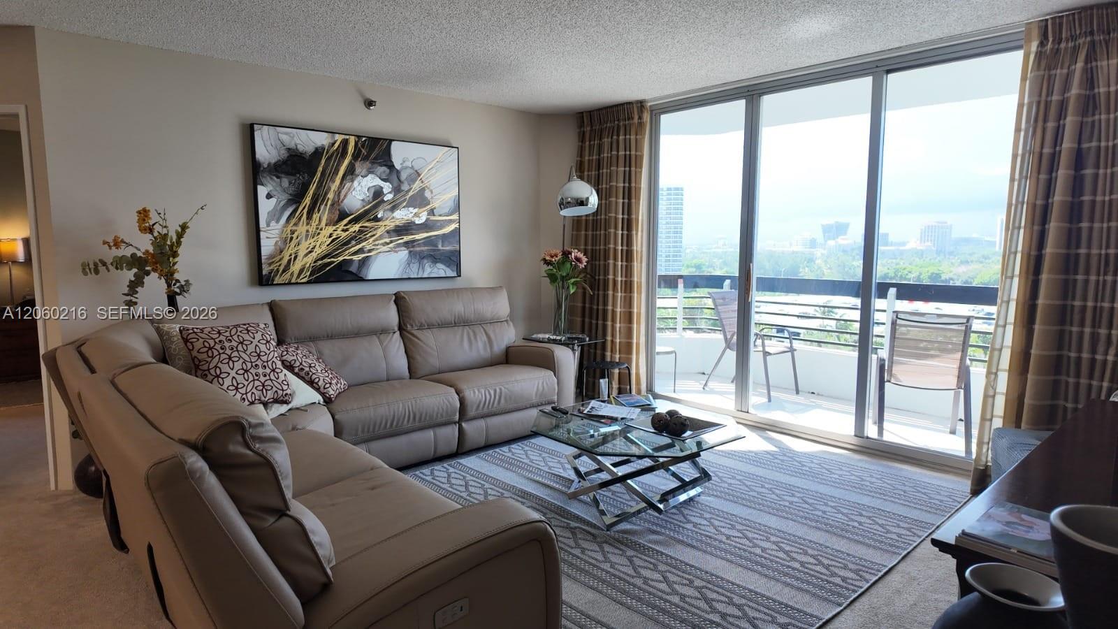 3600 Mystic Pointe Drive