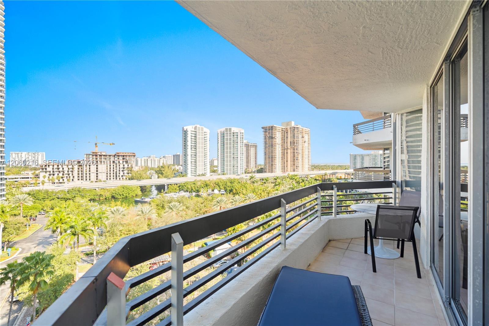 3600 Mystic Pointe Drive