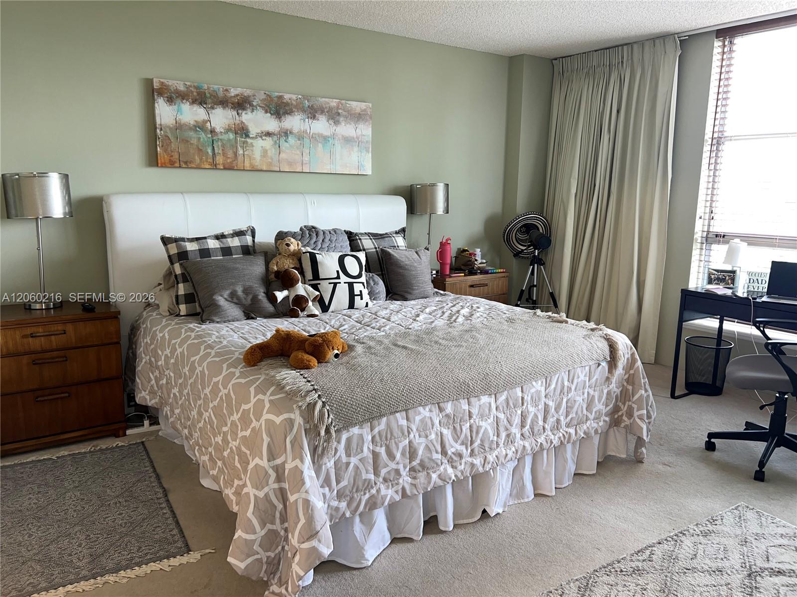 3600 Mystic Pointe Drive