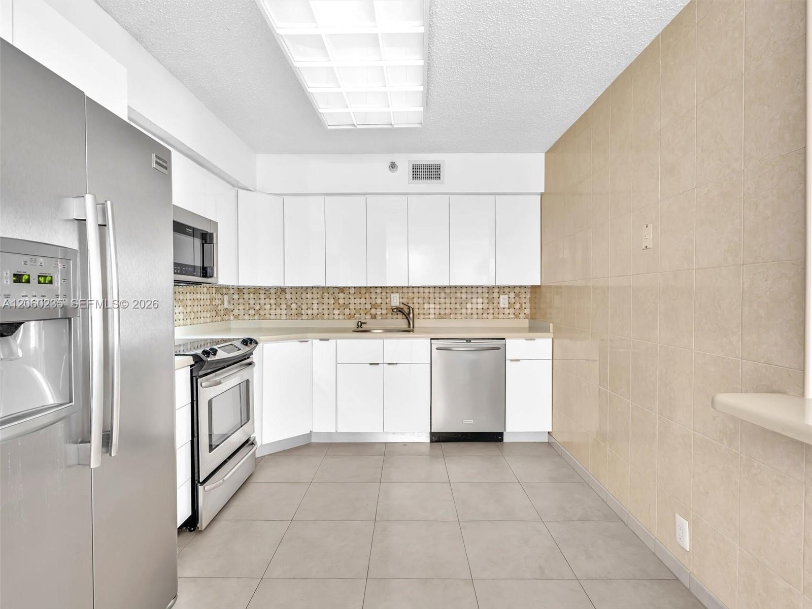 3530 Mystic Pointe Drive