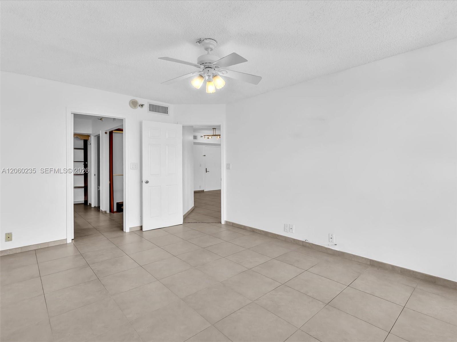 3530 Mystic Pointe Drive