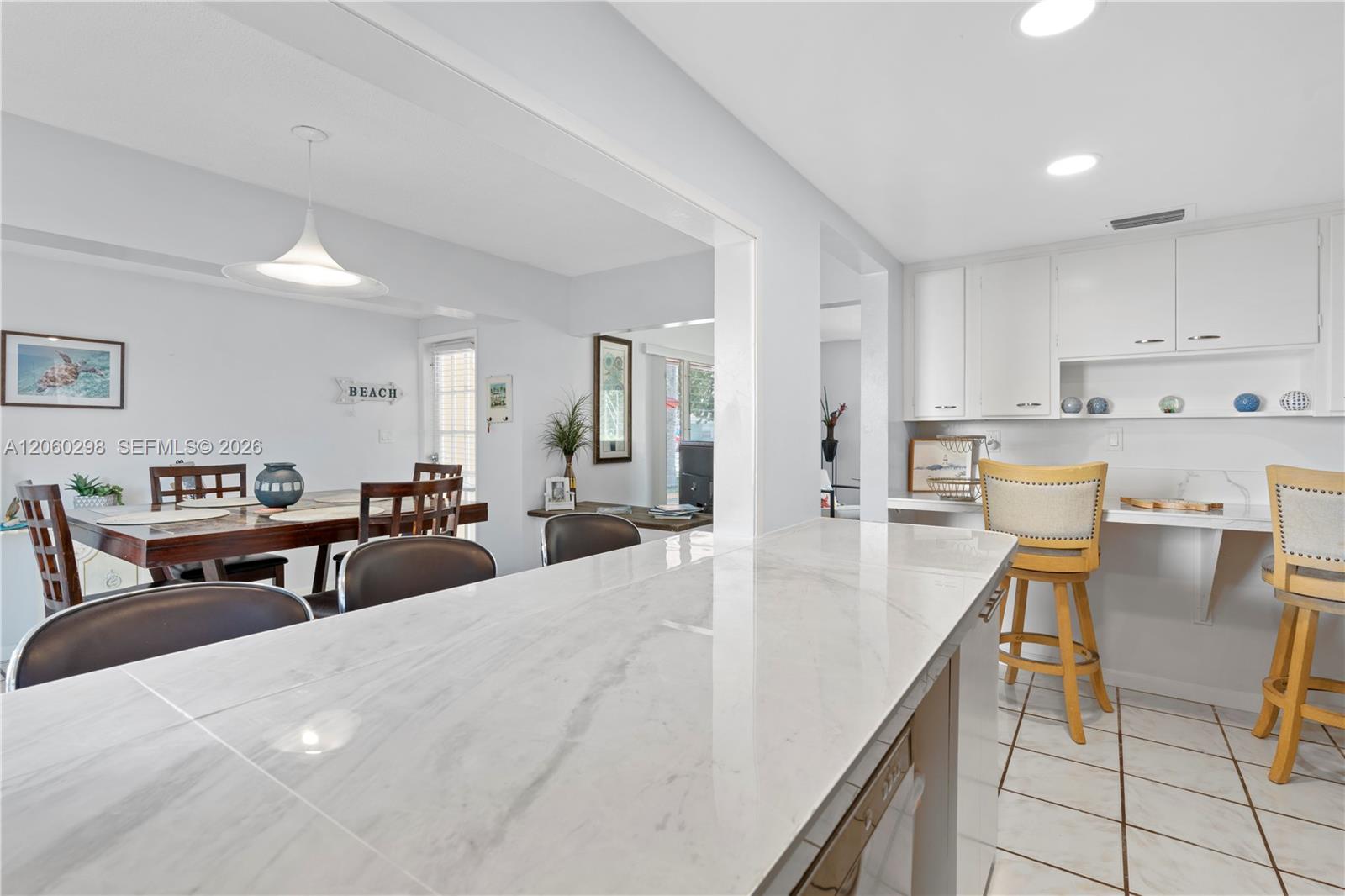 220 SE 12th Avenue
