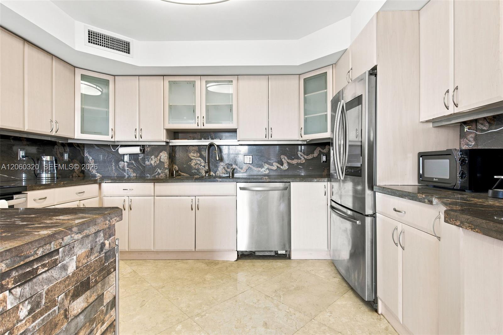 500 Bayview Drive