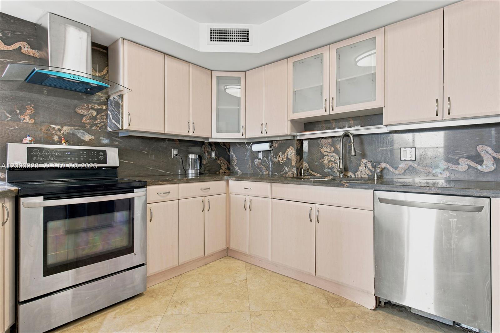 500 Bayview Drive