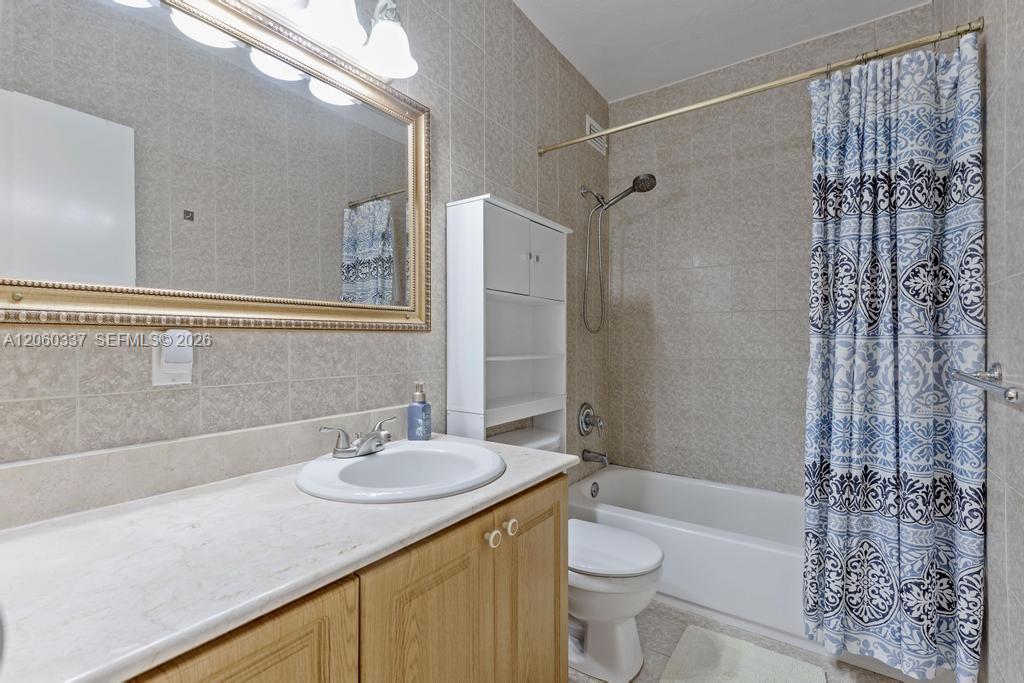 9280 Bay Harbor Terrace
